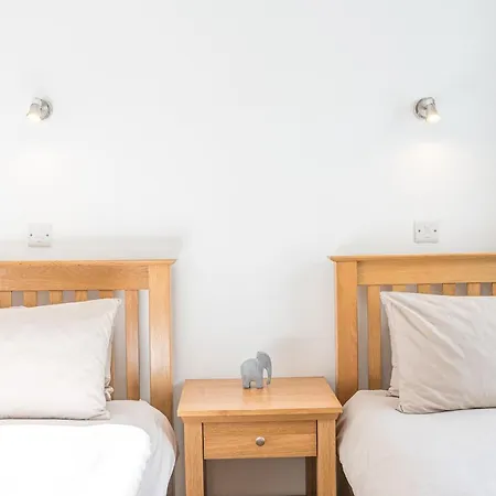 Riverside View Apartamento